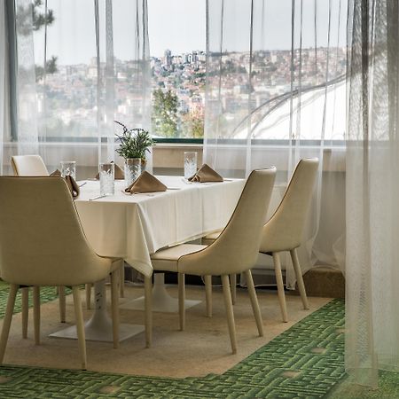 Park Hotel Raya Garden - Free Parking Veliko Tărnovo Esterno foto