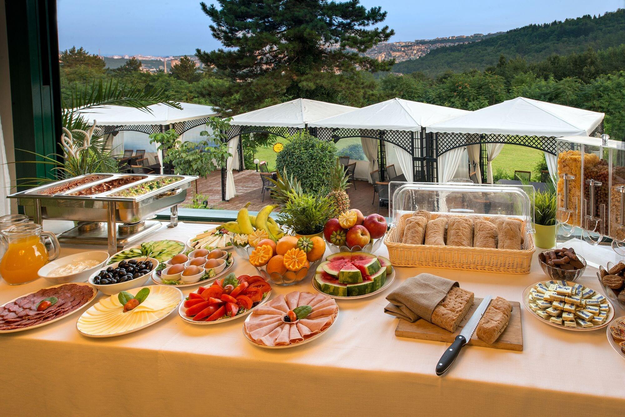 Park Hotel Raya Garden - Free Parking Veliko Tărnovo Esterno foto